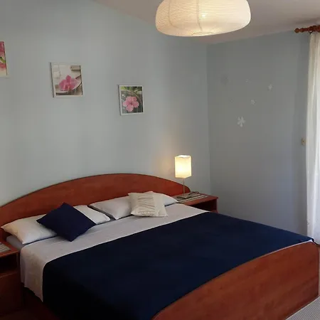 House Alba Vikendica *